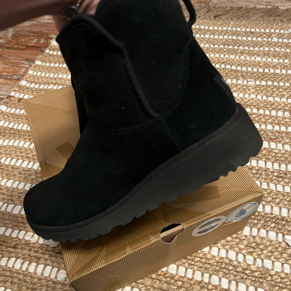 Like New Ugg Kristin Slim Classic Water Resistant Black Wedge Boot, Size 6.5